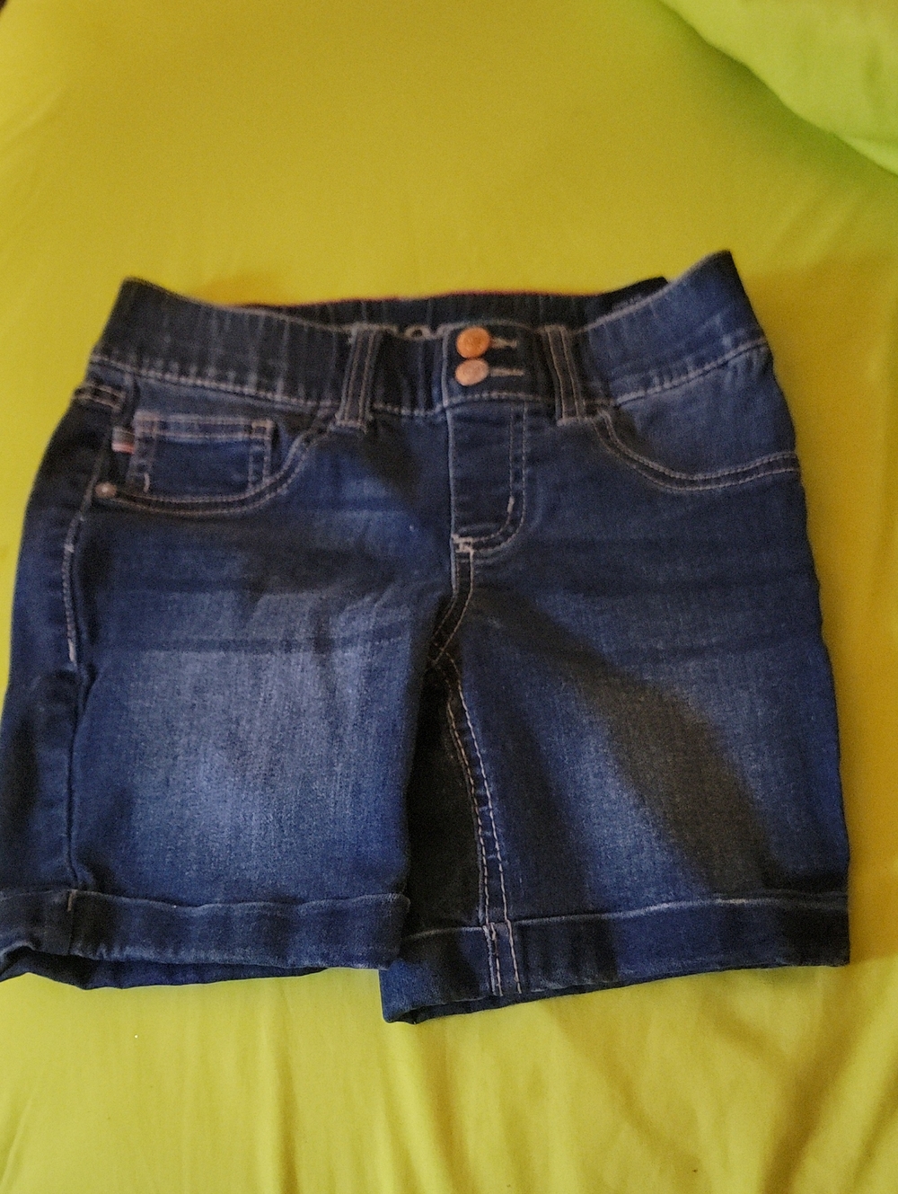 Little Girls Dark Wash Denim Shorts Size 8